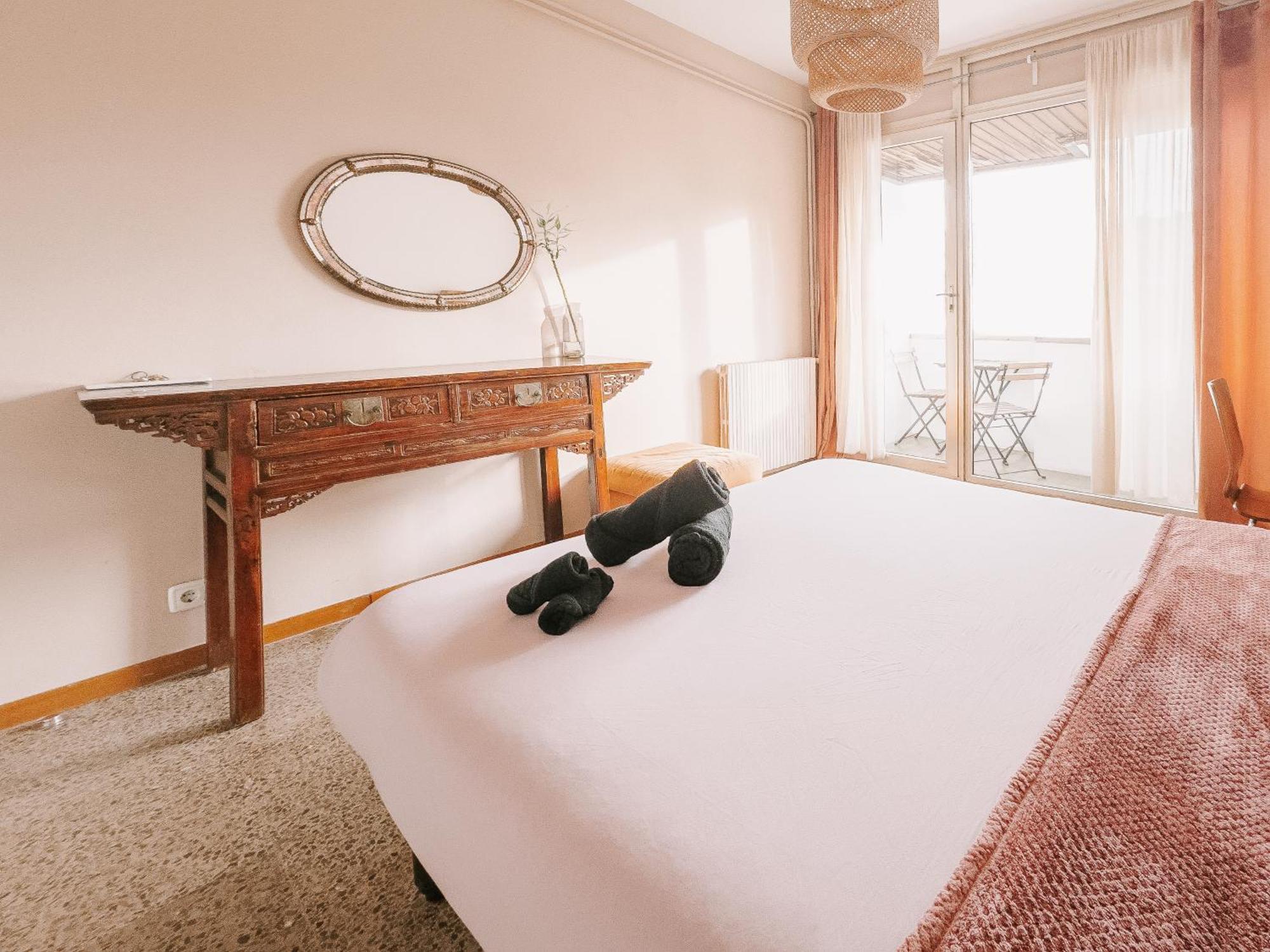 Lovely Rooms In Shared Apartment Gracia Neighborhood Barcelona Exterior photo