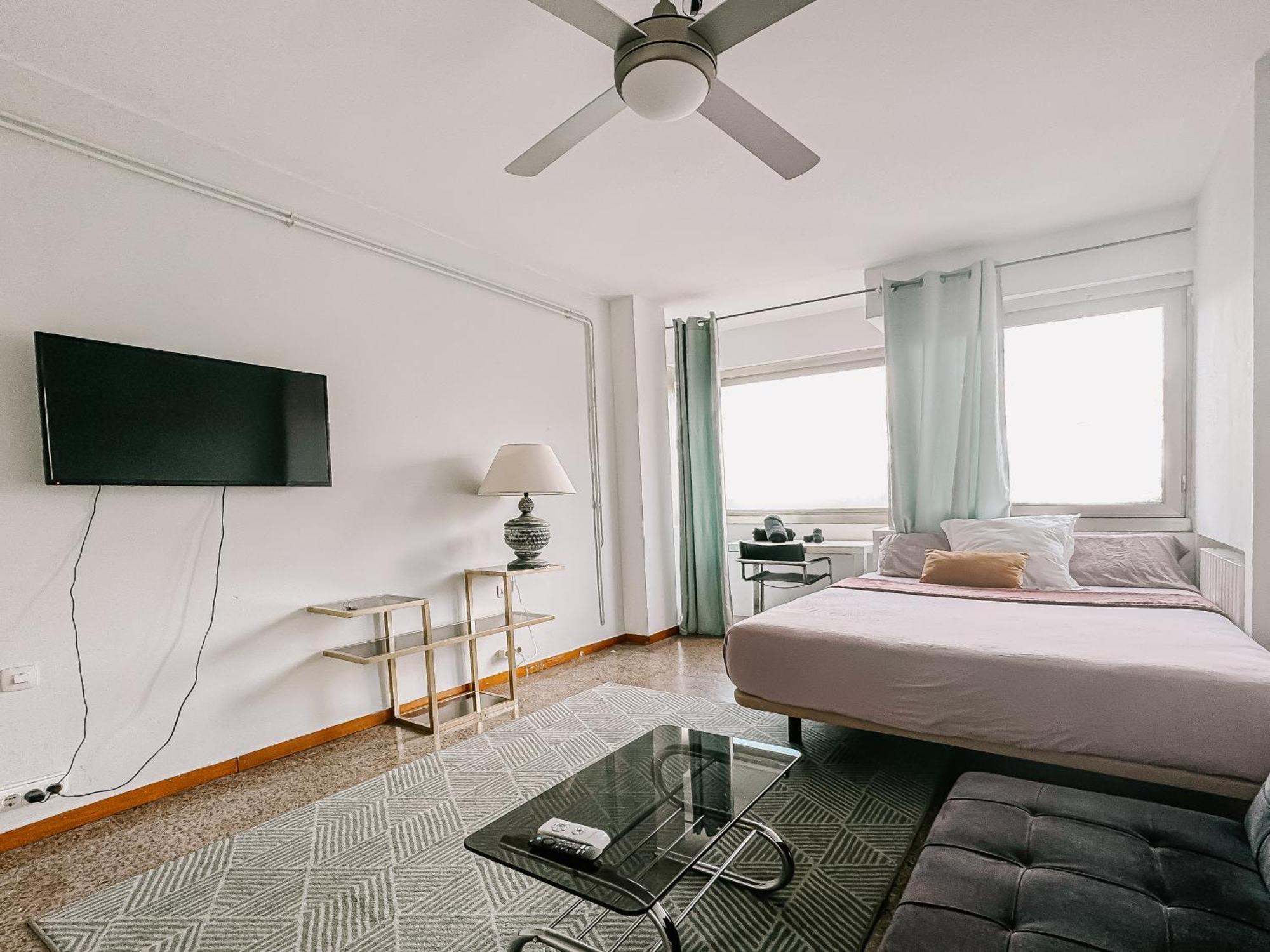 Lovely Rooms In Shared Apartment Gracia Neighborhood Barcelona Exterior photo