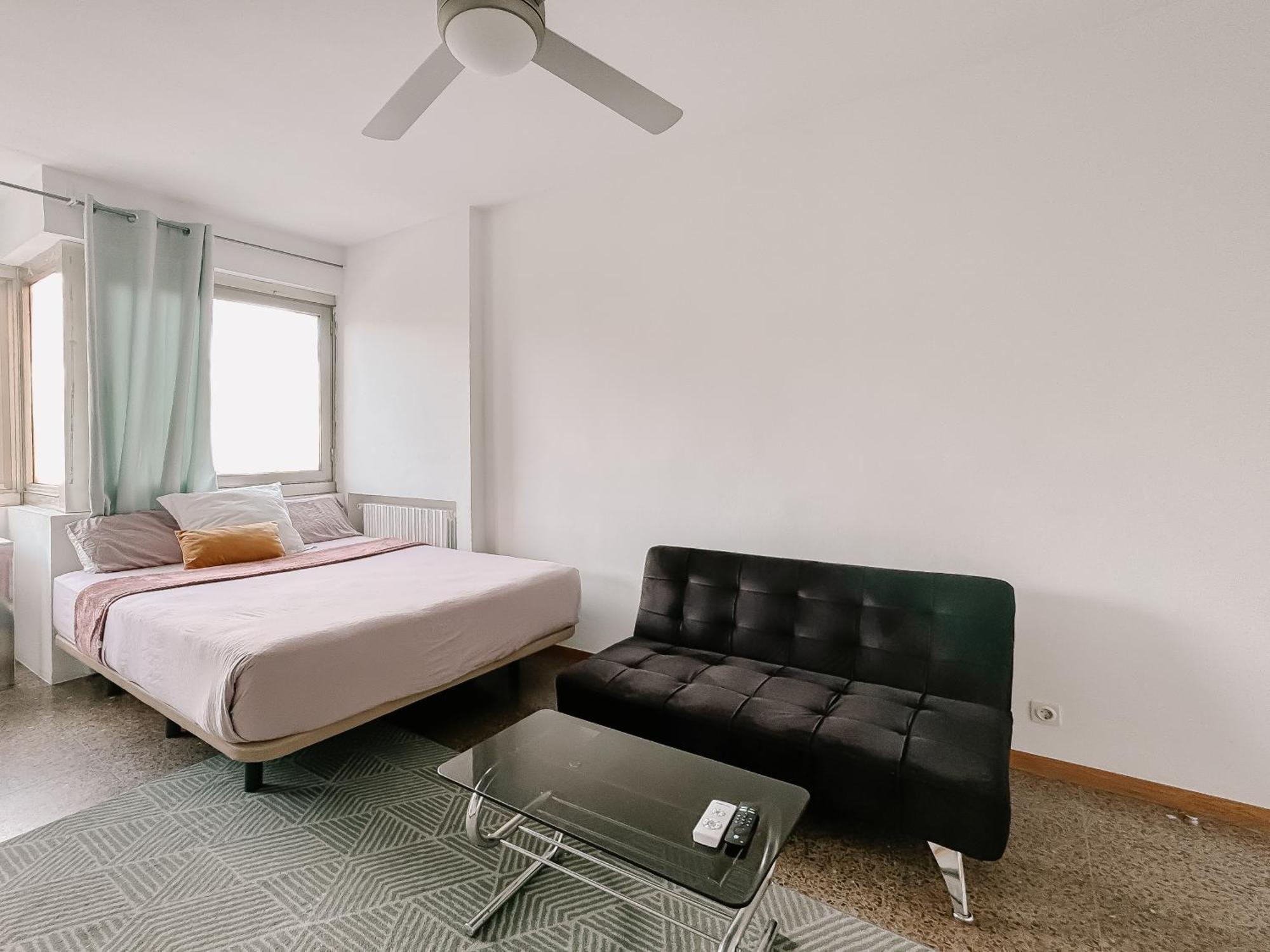 Lovely Rooms In Shared Apartment Gracia Neighborhood Barcelona Exterior photo