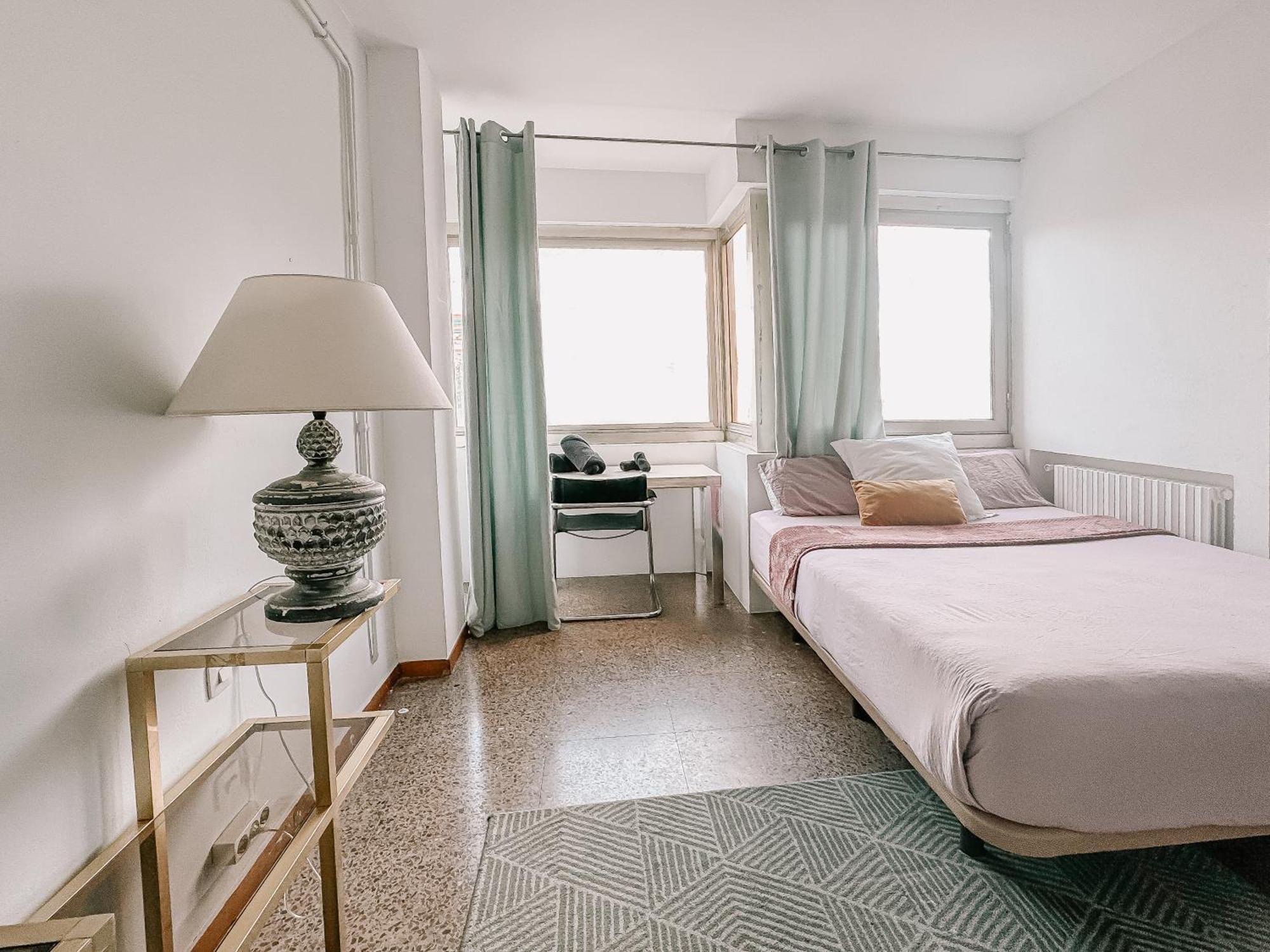 Lovely Rooms In Shared Apartment Gracia Neighborhood Barcelona Exterior photo